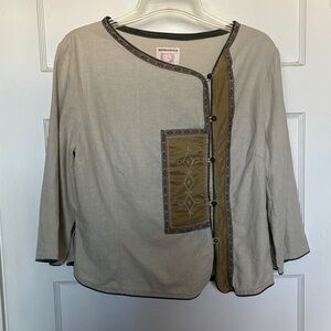 Y.L. Club Embroidered Beige and Olive Women's Top Size XL